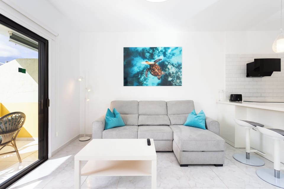 Living room (2)