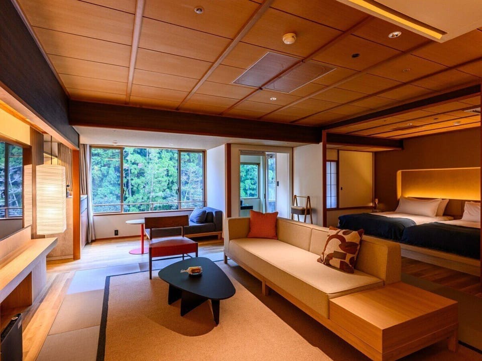 [Ryokusui Suite] Open-air bath with flowing spring water + Sunroom(Non-Smoking) | In-room safe, desk, WiFi (free), bed sheets
