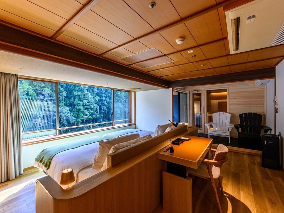 [Sansui Suite] Open-air bath with flowing spring water + Sauna (Non-Smoking) | In-room safe, desk, WiFi (free), bed sheets