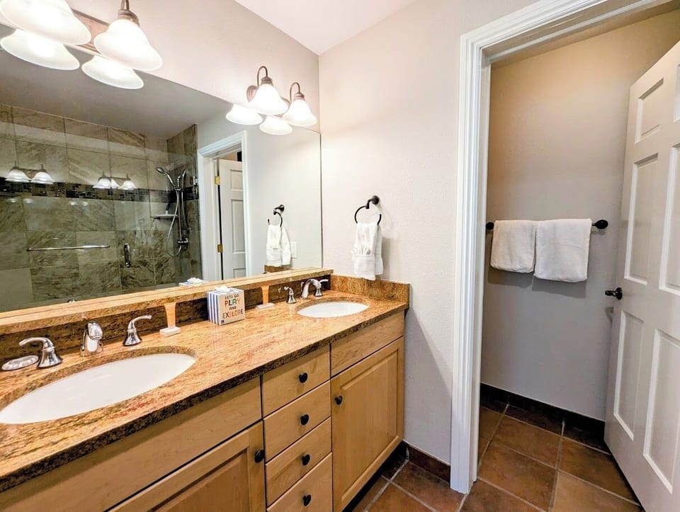 Dual sinks!