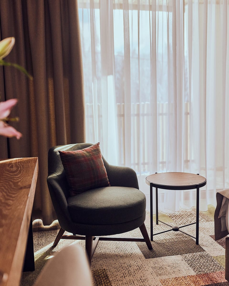 Deluxe Double or Twin Room, Balcony, Mountain View | Hypo-allergenic bedding, free minibar items, in-room safe, desk