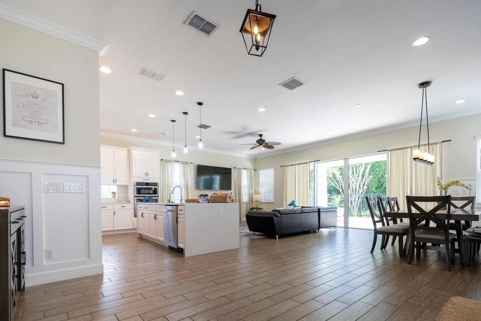 House | 6 bedrooms