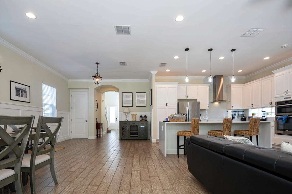 House | 6 bedrooms