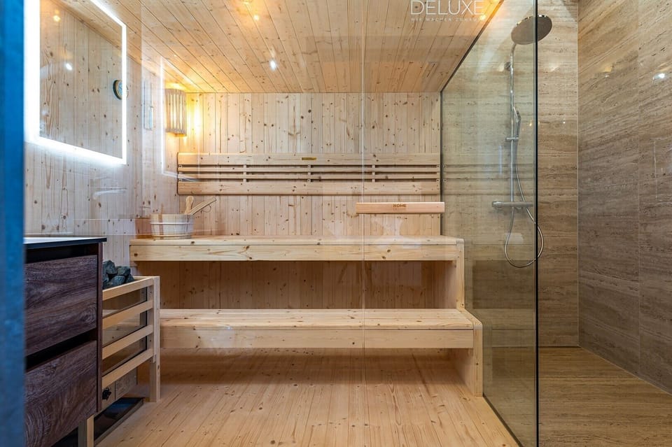 En suite bathroom with Finnish sauna