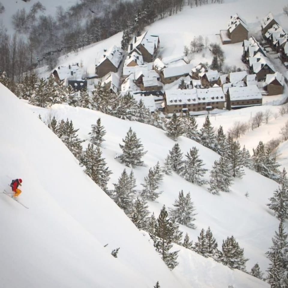 Snow and ski sports