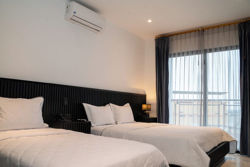 Comfort Twin Room, Ocean View | Blackout drapes, soundproofing, iron/ironing board (on request)