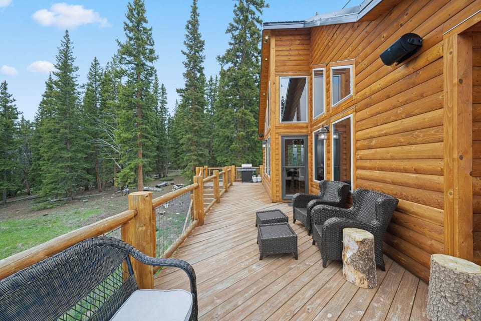 Our cabin has outdoor furniture for you to relax 