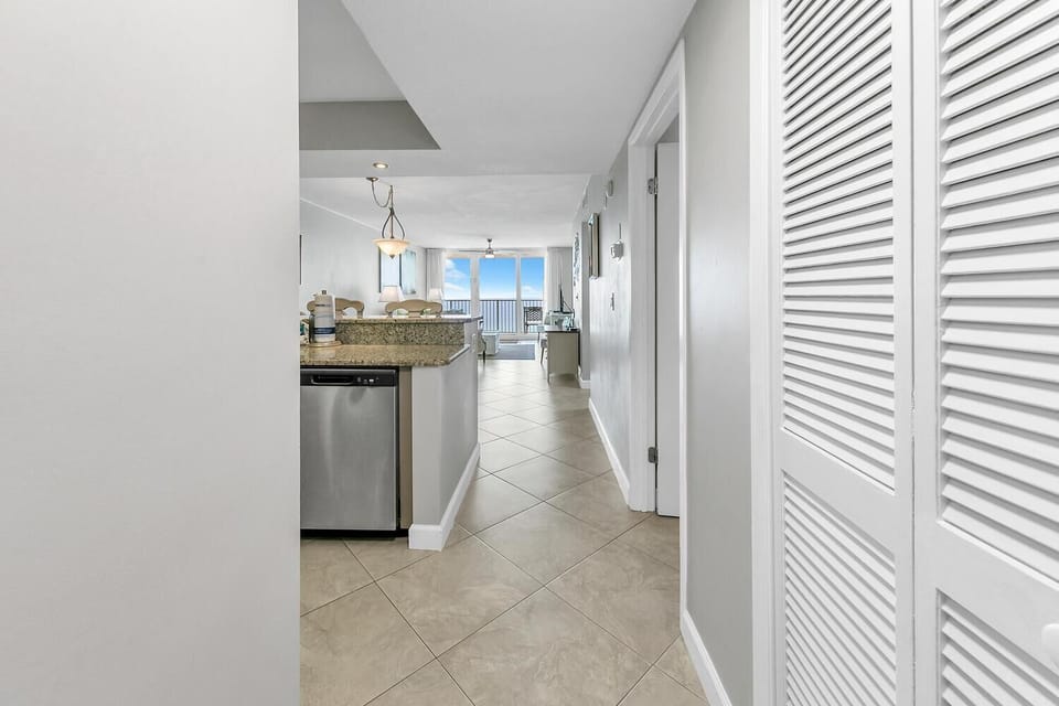 Condo, Multiple Beds (Dunes of Panama 2105E) | Interior
