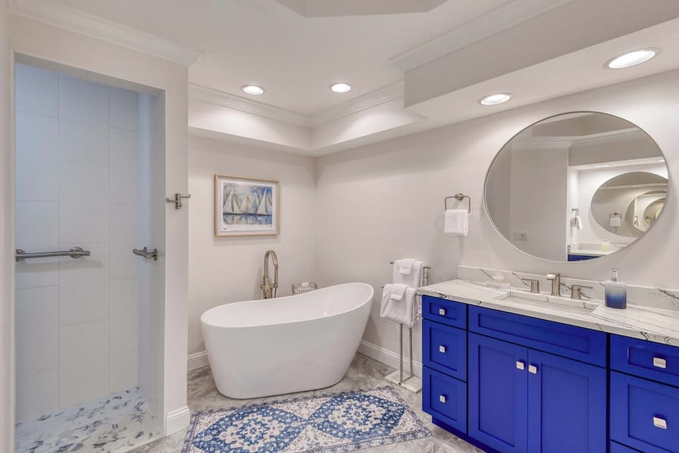 1st Bathroom Tub and Vanity