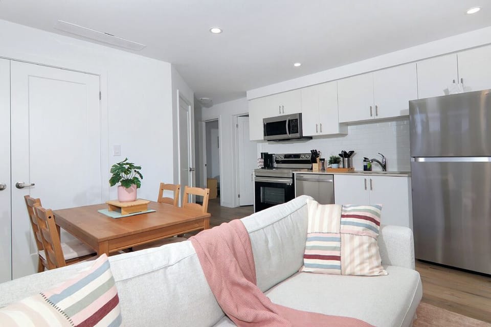 Living Room / Dining Room