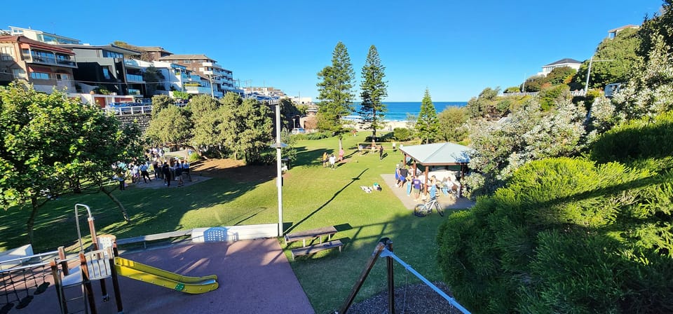 Tamarama Park and beach are nearby (a few minutes walk)