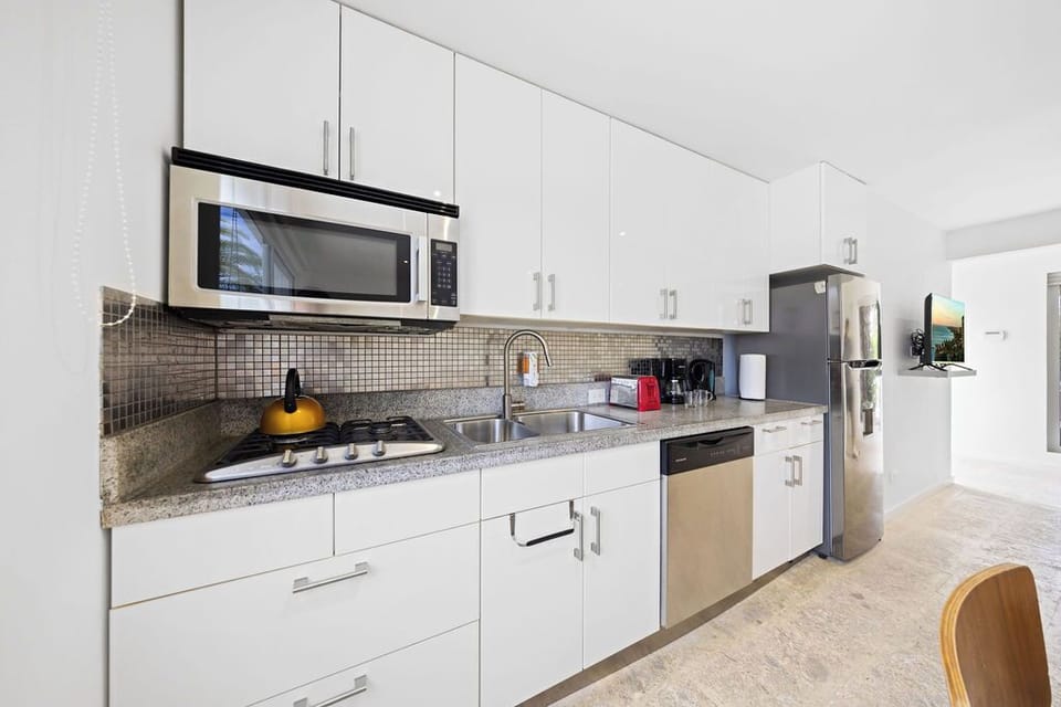 Cook up a storm in our fully equipped kitchens! With all the modern amenities and a seamless flow to cozy dining areas, you'll feel right at home whether preparing a snack or a family feast.