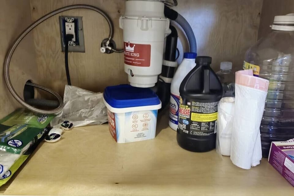Bathroom amenities