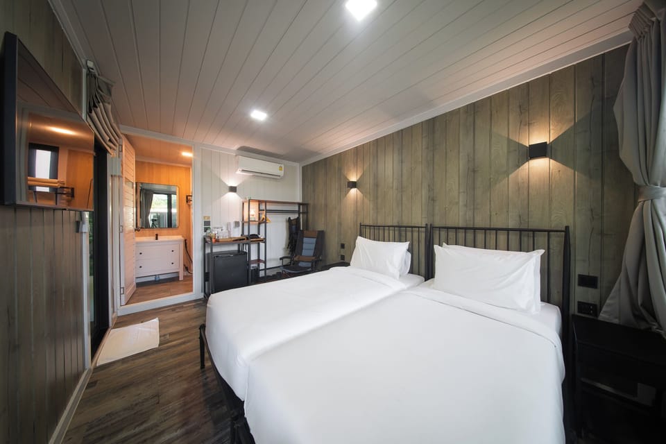 Superior Twin Room, Garden View | Blackout drapes, free WiFi