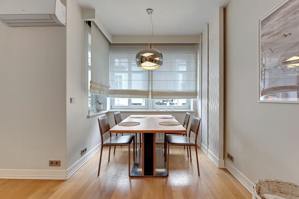 Deluxe Apartment | In-room dining