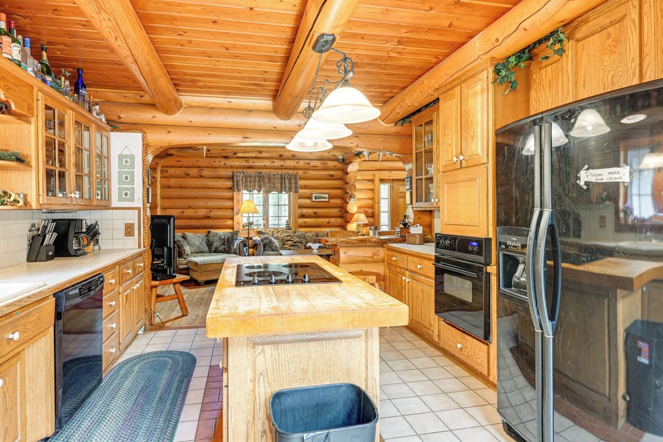 Kitchen | Cooking Basics | Drip Coffee Maker | Water Filter | 1st Floor