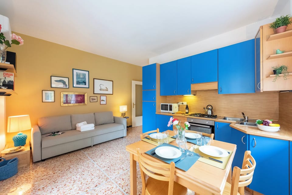 Standard Apartment, 1 Bedroom, Balcony (Beautiful Flat in Rapallo) | Living area | Flat-screen TV