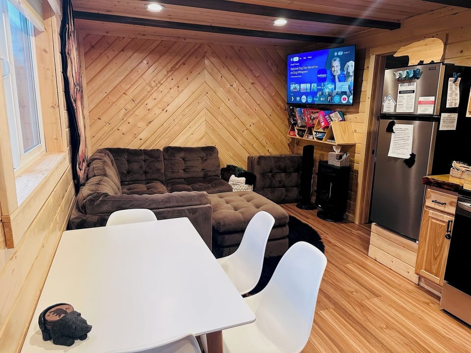Open floor plan with the kitchen and the living room