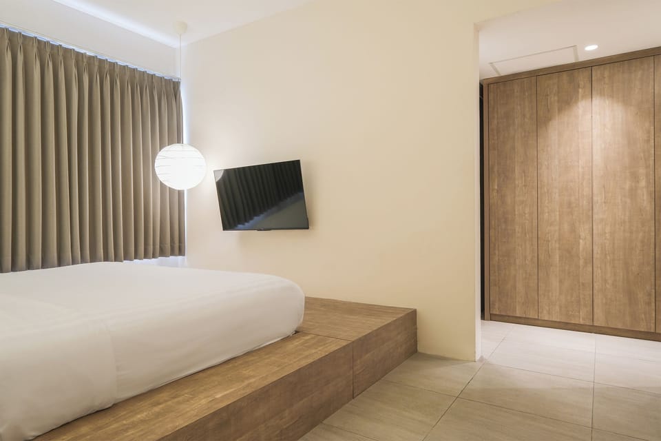 Premium Studio | Free WiFi