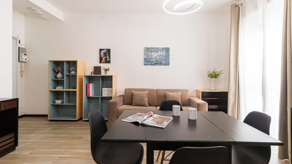 Apartment (1 Bedroom) | Interior