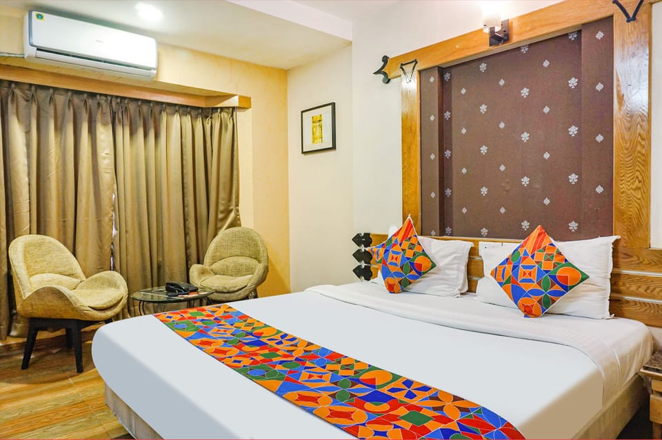 Deluxe Room | Egyptian cotton sheets, premium bedding, in-room safe, free WiFi