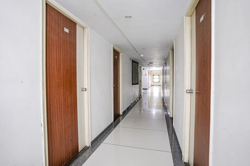 Fabhotel Panchsheel Hotel in Vadodara
