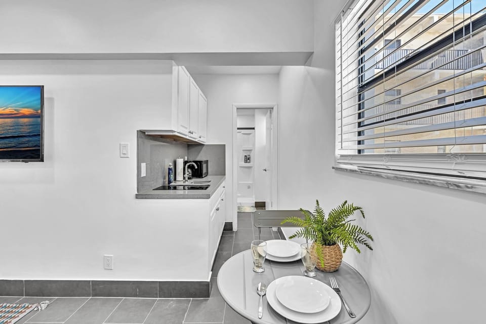 Kitchenette