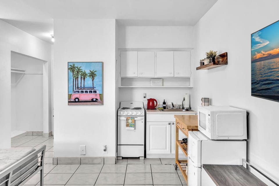 Kitchenette