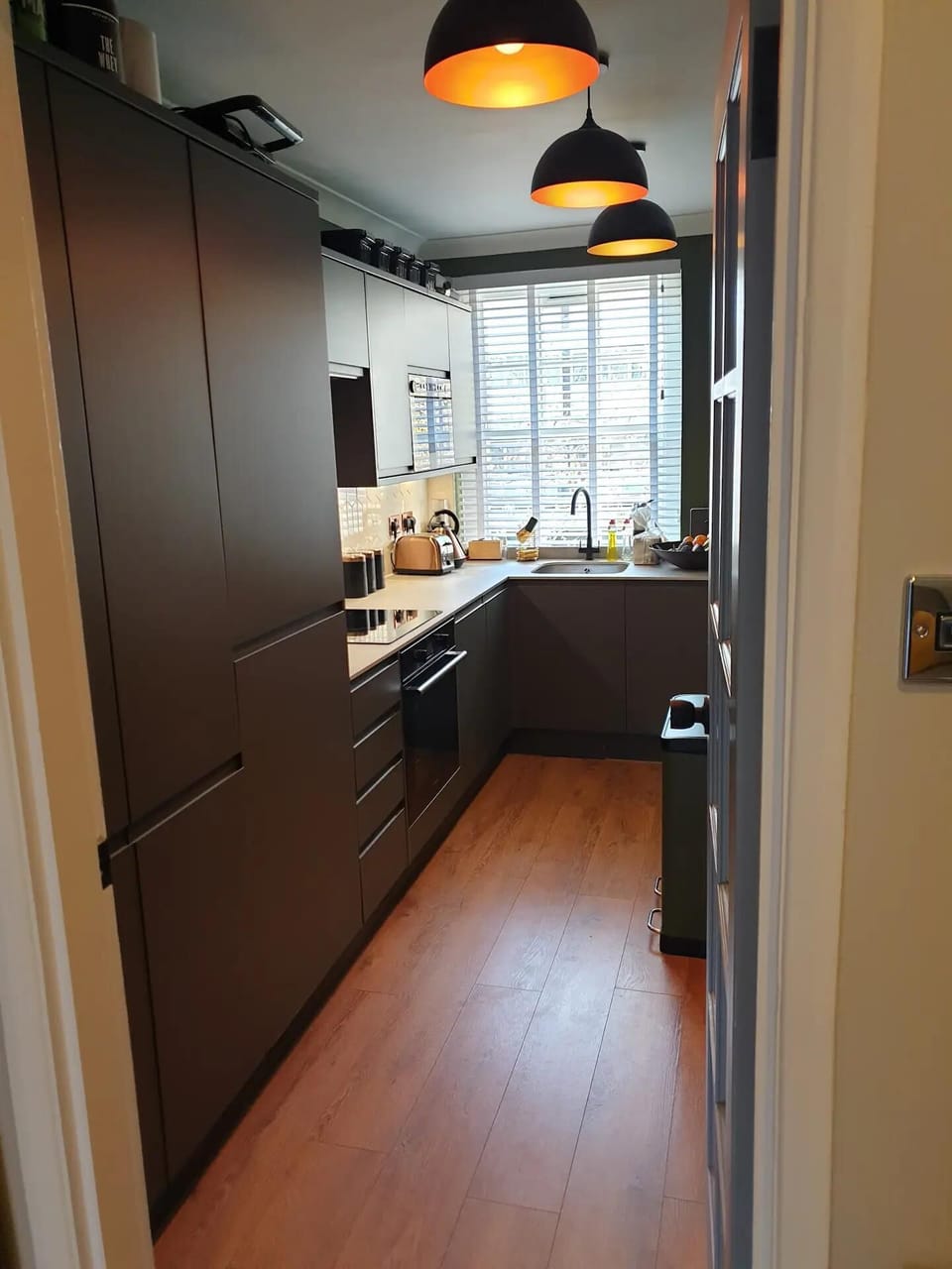 Apartment | Private kitchen | Fridge, microwave, oven, stovetop