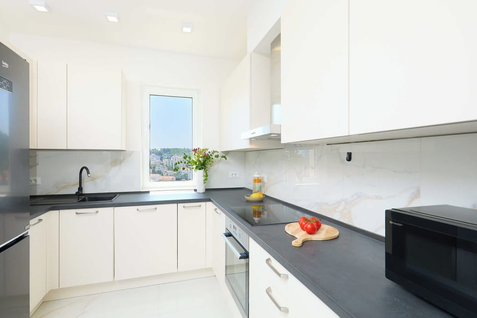 Apartment (2 Bedrooms) | Private kitchen