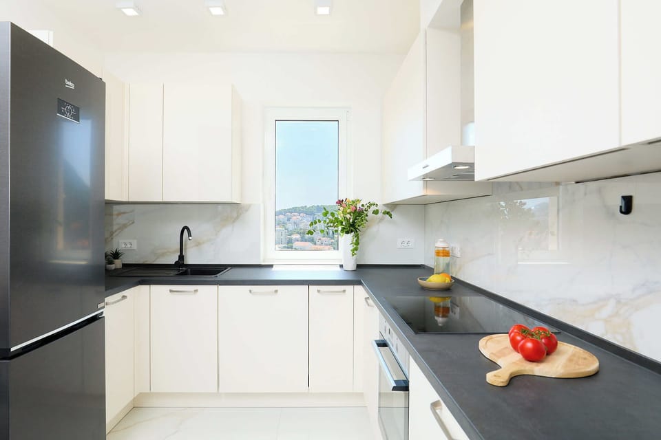 Apartment (2 Bedrooms) | Private kitchen