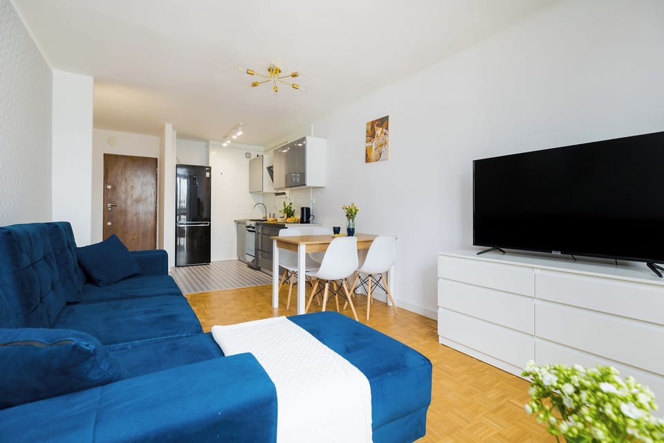 1 bedroom, blackout drapes, iron/ironing board, free WiFi