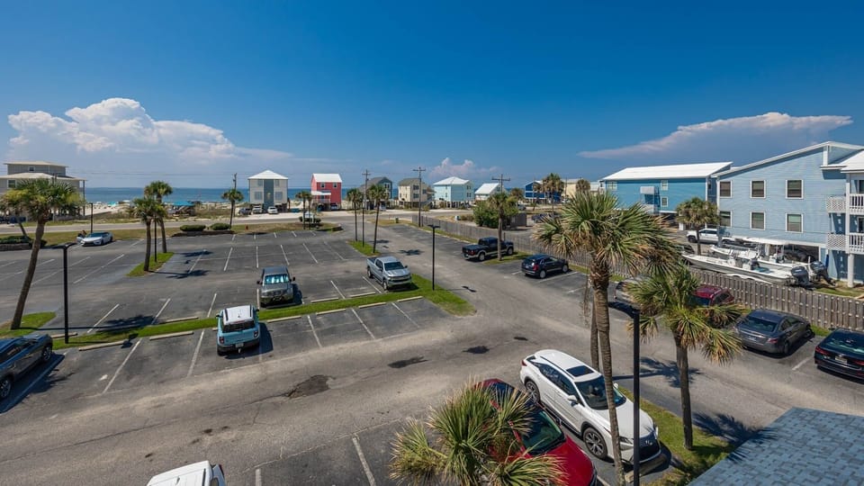 Condo, 1 Bedroom | Parking