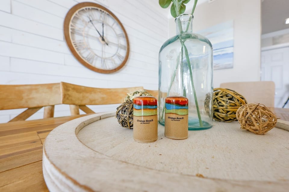 Condo, 3 Bedrooms | Food and drink