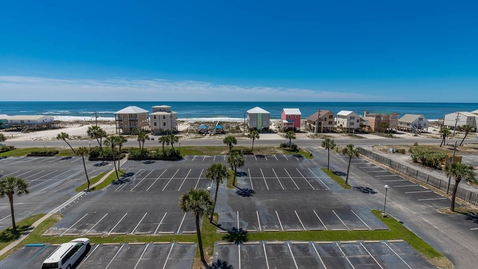 Condo, 1 Bedroom | Parking