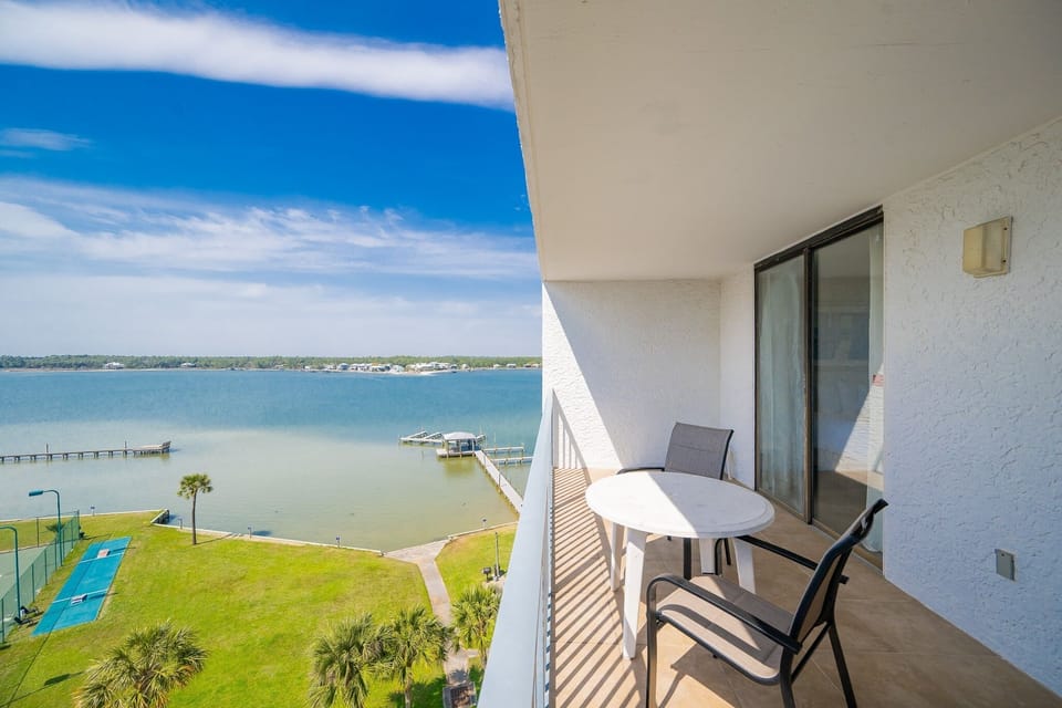Condo, 2 Bedrooms | Outdoor dining