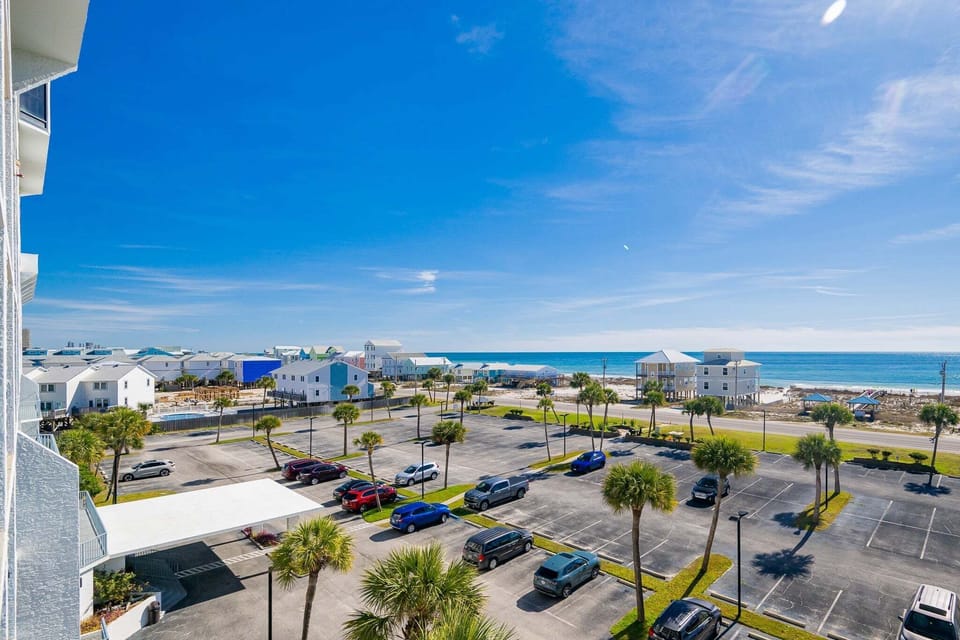 Condo, 1 Bedroom | View from property