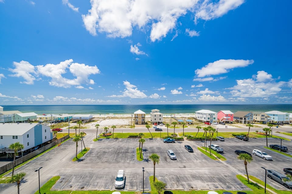 Condo, 1 Bedroom | Parking