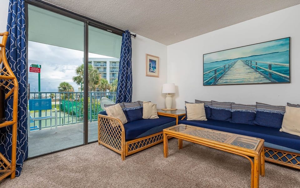 Condo, 1 Bedroom | Living area | DVD player