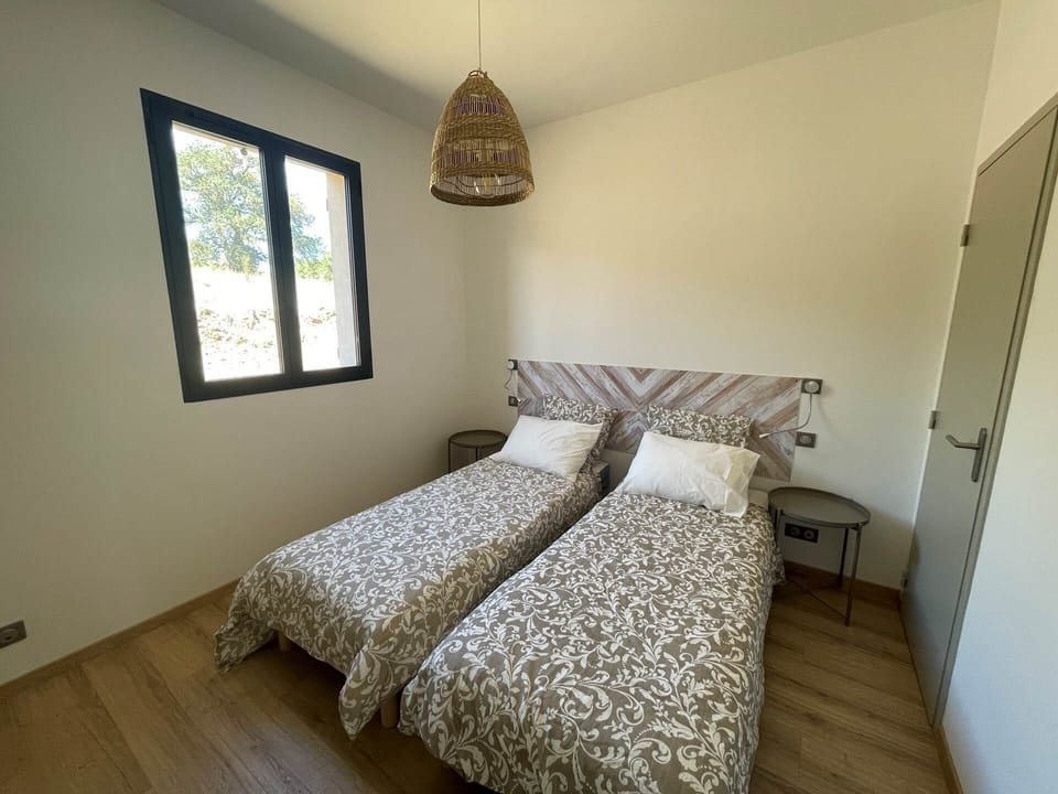 Chambre 2 lits simples