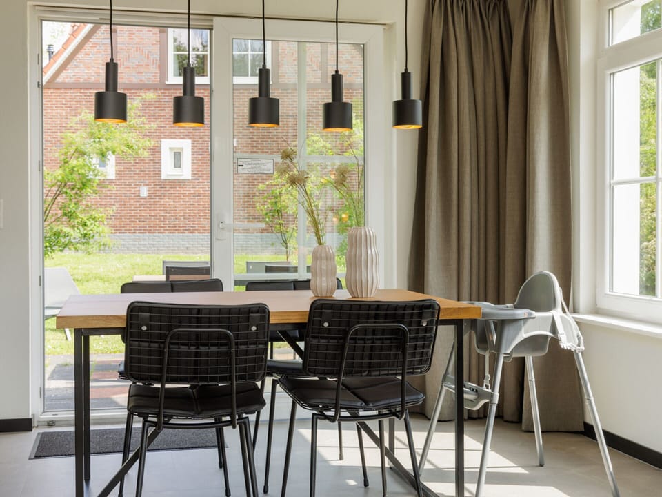 House | Dining