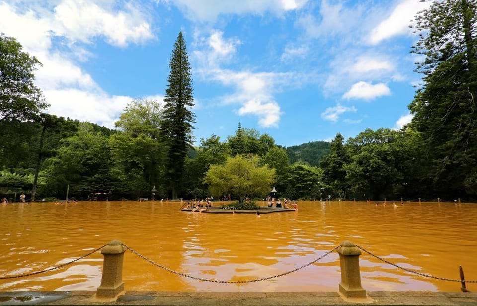 Piscinas do Terra Nostra Garden Hotel - a 5 minutos de carro 