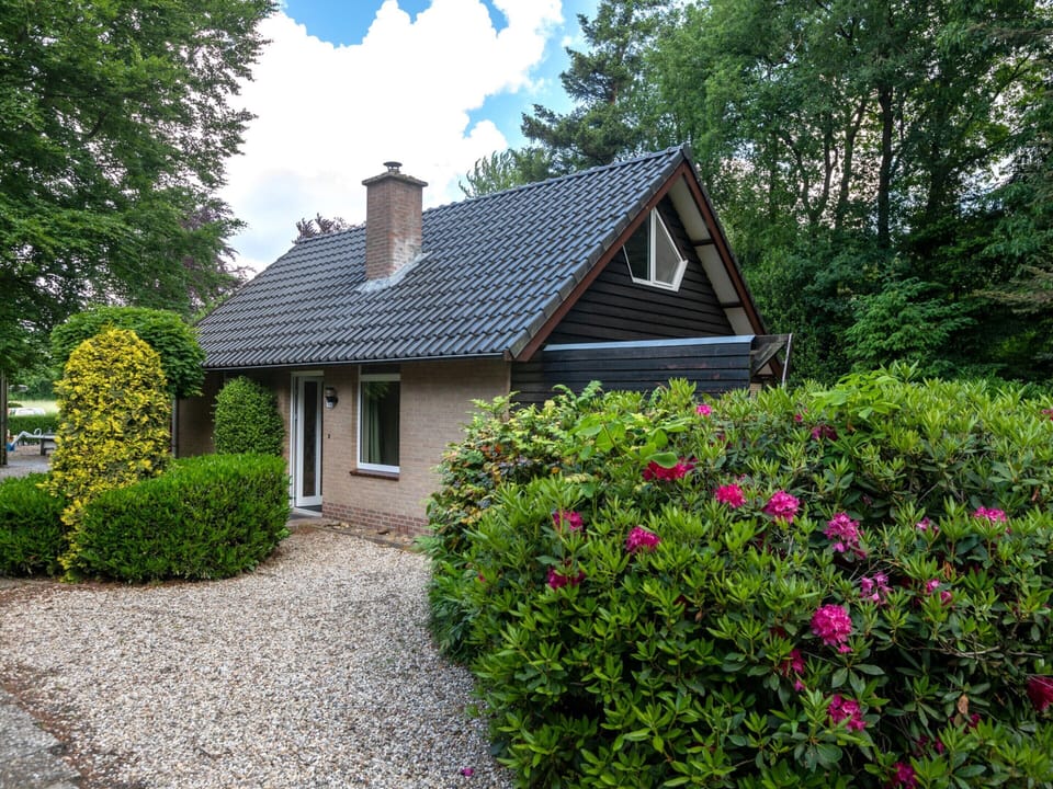 Bungalow | Exterior