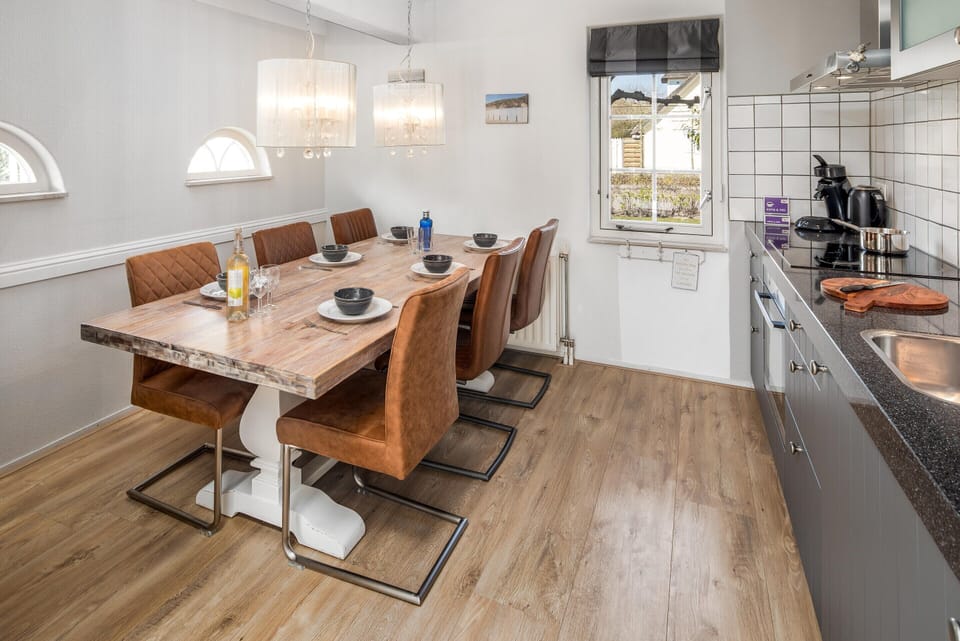 House | Dining