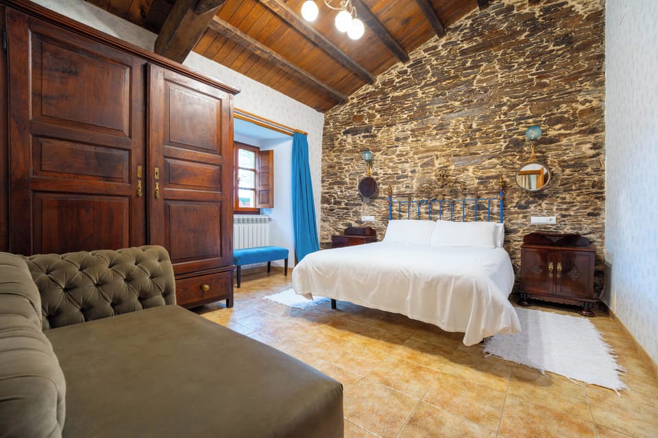 Traditional Cottage, Garden View | Individually decorated, WiFi