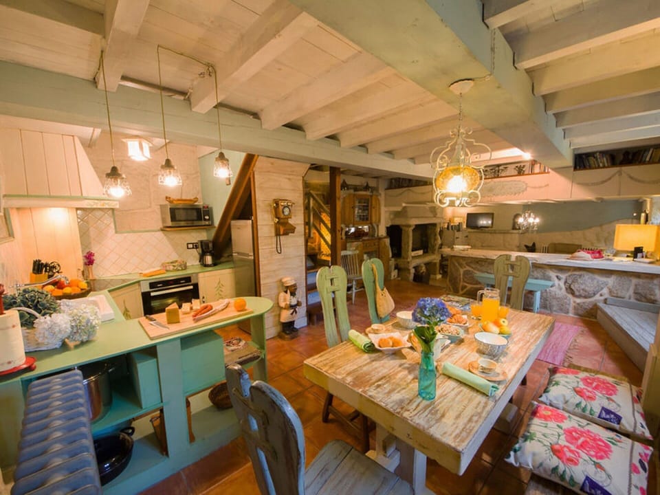 House | Private kitchen | Fridge, coffee/tea maker, highchair