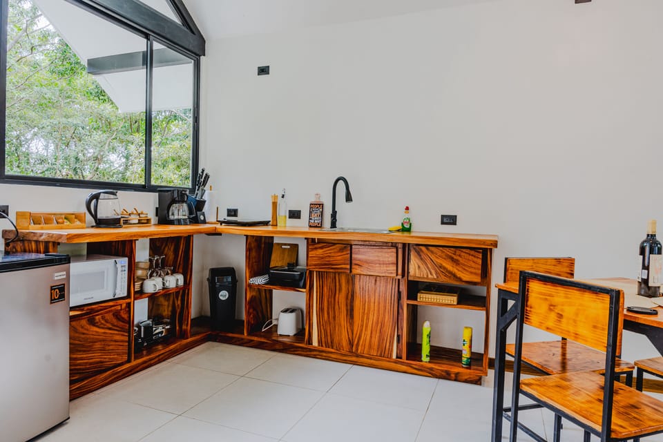 Luxury Villa, Balcony, Mountain View | Private kitchen | Coffee/tea maker, full-size fridge, microwave, stovetop