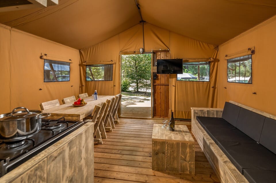 Tent | Living room