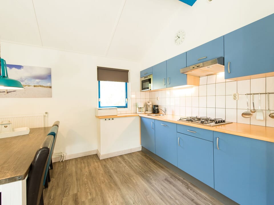 Bungalow | Private kitchen | Highchair