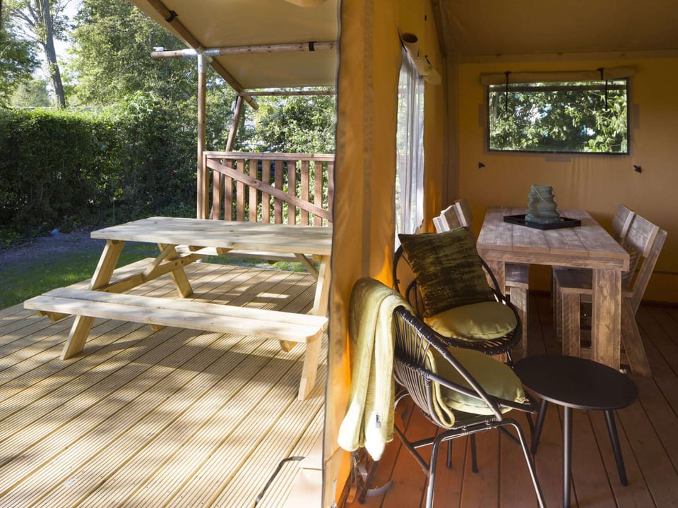Chalet | Dining